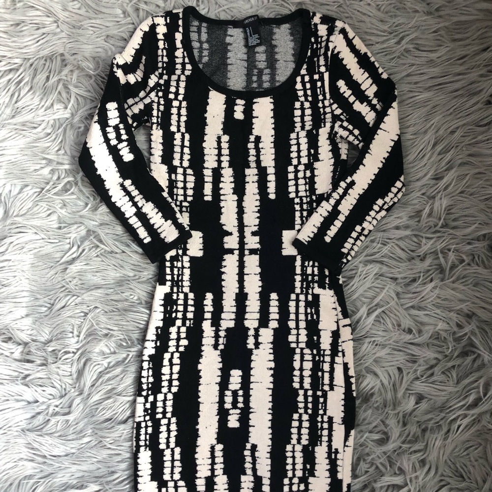 Forever 21 Dress 🖤